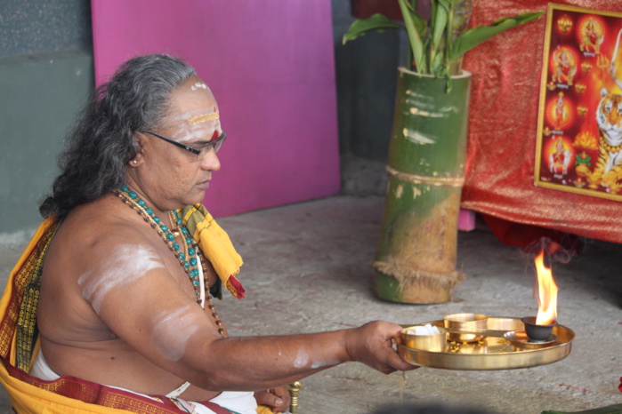 3EMÈ FÊTE GOVINDEN AU TEMPLE SIVA SOUPRAMANIEN DE SAINT-BENOÎT 