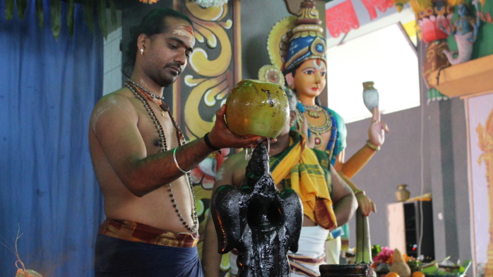 3EMÈ FÊTE GOVINDEN AU TEMPLE SIVA SOUPRAMANIEN DE SAINT-BENOÎT 