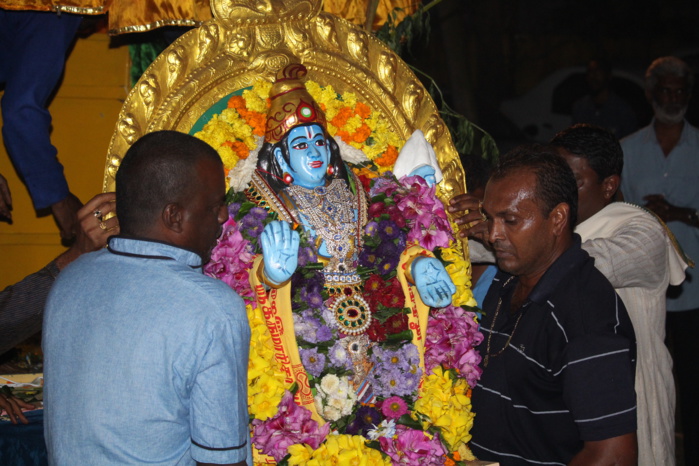 FÊTE PEROUMAL AU TEMPLE PANDIALÉ PRIMAT DE SAINT-DENIS 