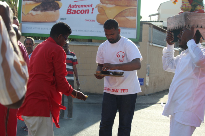 FÊTE KÂLI 2016 AU TEMPLE FAMILIAL VAÏTY FÊTE KÂLI 2016 AU TEMPLE FAMILIAL VAÏTY