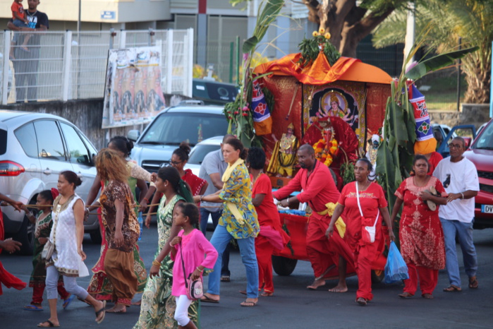 FÊTE KÂLI 2016 AU TEMPLE FAMILIAL VAÏTY 