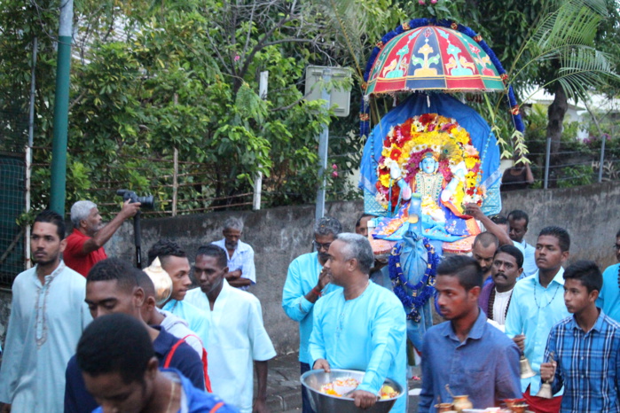 KRISHNA OURLÉ VARAM (11ÈME FÊTE) AU TEMPLE PANDIALE PRIMAT