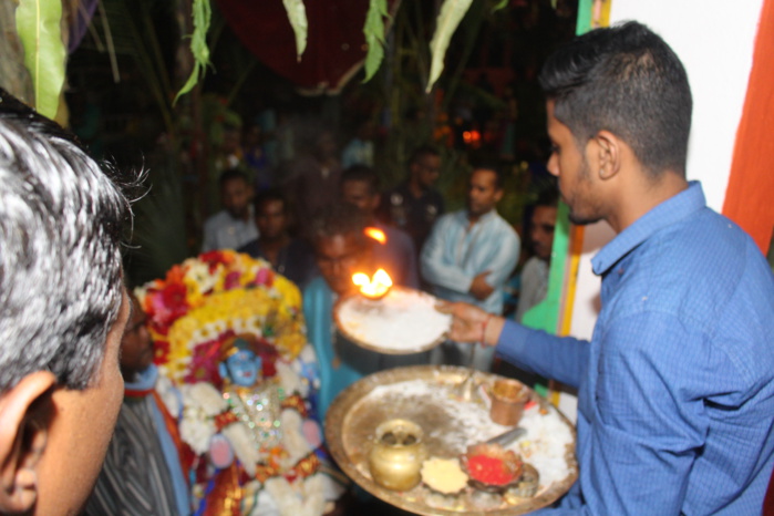 KRISHNA OURLÉ VARAM (11ÈME FÊTE) AU TEMPLE PANDIALE PRIMAT