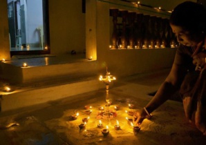 QU'EST-CE-QUE KARTHIGAI DEEPAM ? QU'EST-CE-QUE KARTHIGAI DEEPAM ?