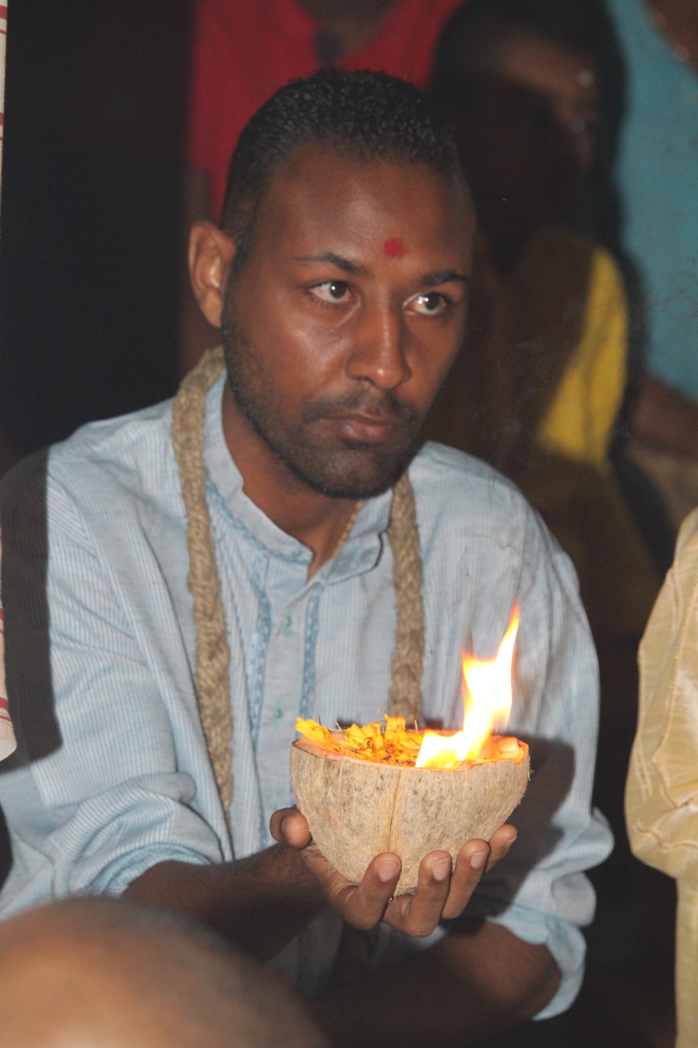 DÉBUT FÊTE MARIAMMAN AU TEMPLE PANDIALÉ PRIMAT