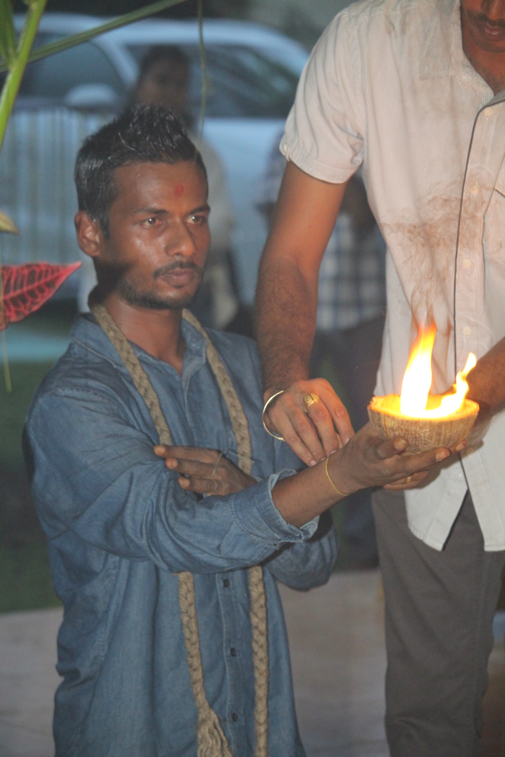 DÉBUT FÊTE MARIAMMAN AU TEMPLE PANDIALÉ PRIMAT