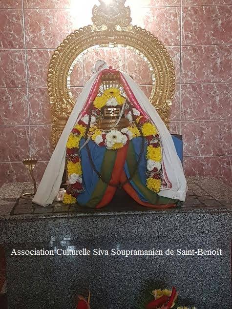 DÉBUT DU CAVADEE AU TEMPLE SIVA SOUPRAMANIEN DE ST-BENOÎT 
