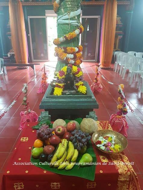 DÉBUT DU CAVADEE AU TEMPLE SIVA SOUPRAMANIEN DE ST-BENOÎT 