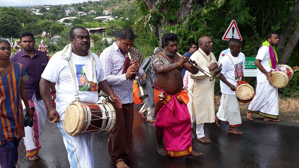 VAIKASI VISAKAM KÂVADI AU TEMPLE DE SAINT-PAUL 2017