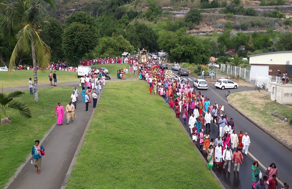 VAIKASI VISAKAM KÂVADI AU TEMPLE DE SAINT-PAUL 2017