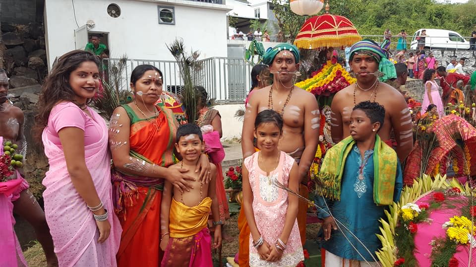 VAIKASI VISAKAM KÂVADI AU TEMPLE DE SAINT-PAUL 2017