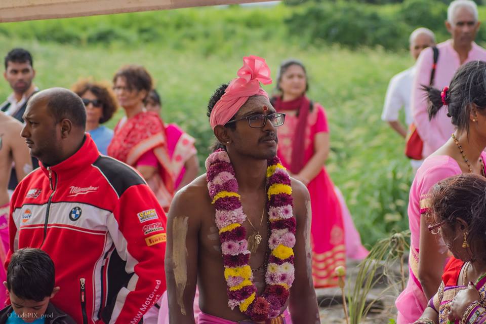 VAÏKASI VISAKAM KÂVADI 2017 AU TEMPLE SIVA SOUPRAMANIEN DE ST-BENOÎT 