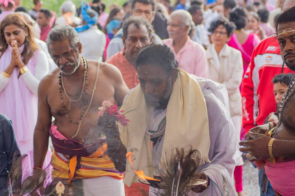 VAÏKASI VISAKAM KÂVADI 2017 AU TEMPLE SIVA SOUPRAMANIEN DE ST-BENOÎT 
