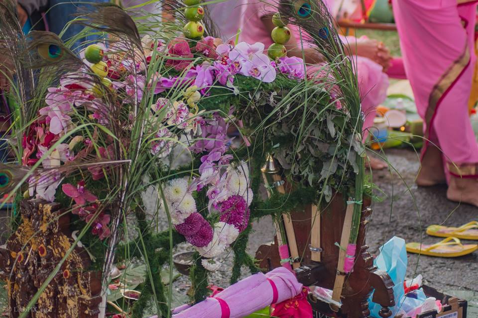 VAÏKASI VISAKAM KÂVADI 2017 AU TEMPLE SIVA SOUPRAMANIEN DE ST-BENOÎT 