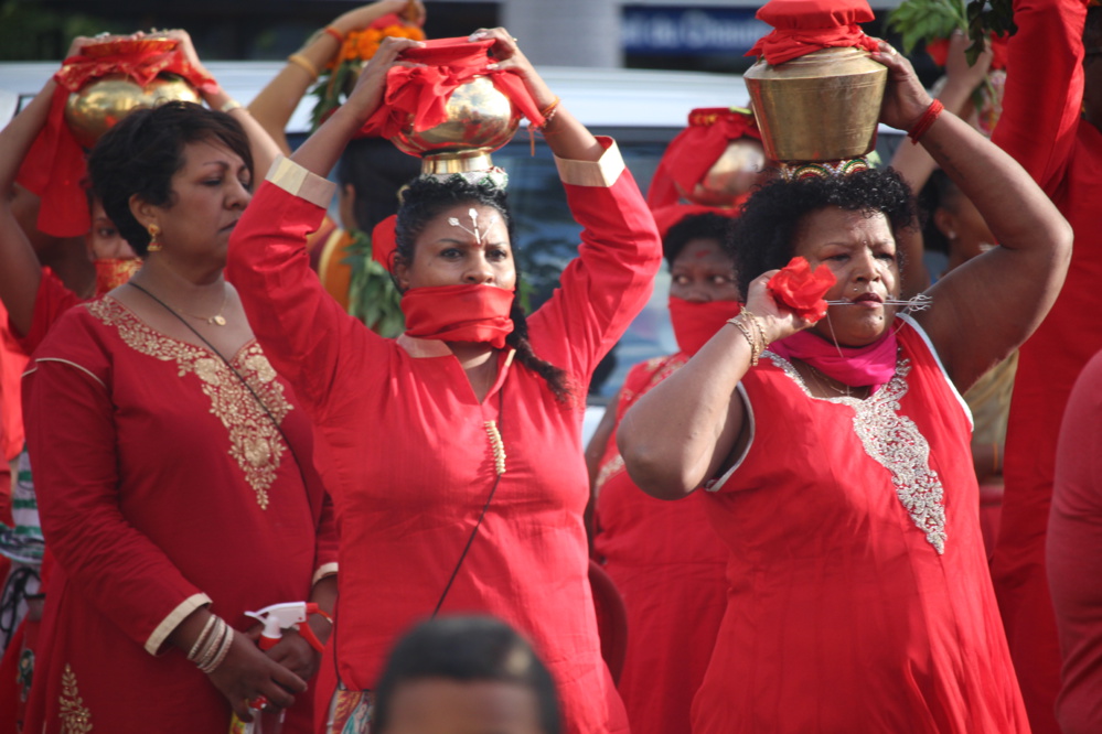 FÊTE KÂLI 2017 AU TEMPLE PANDIALE PRIMAT DE ST-DENIS