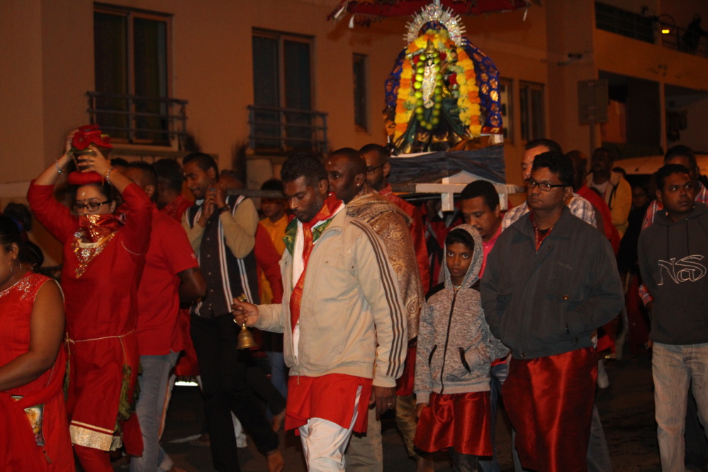 FÊTE KÂLI 2017 AU TEMPLE PANDIALE PRIMAT DE ST-DENIS