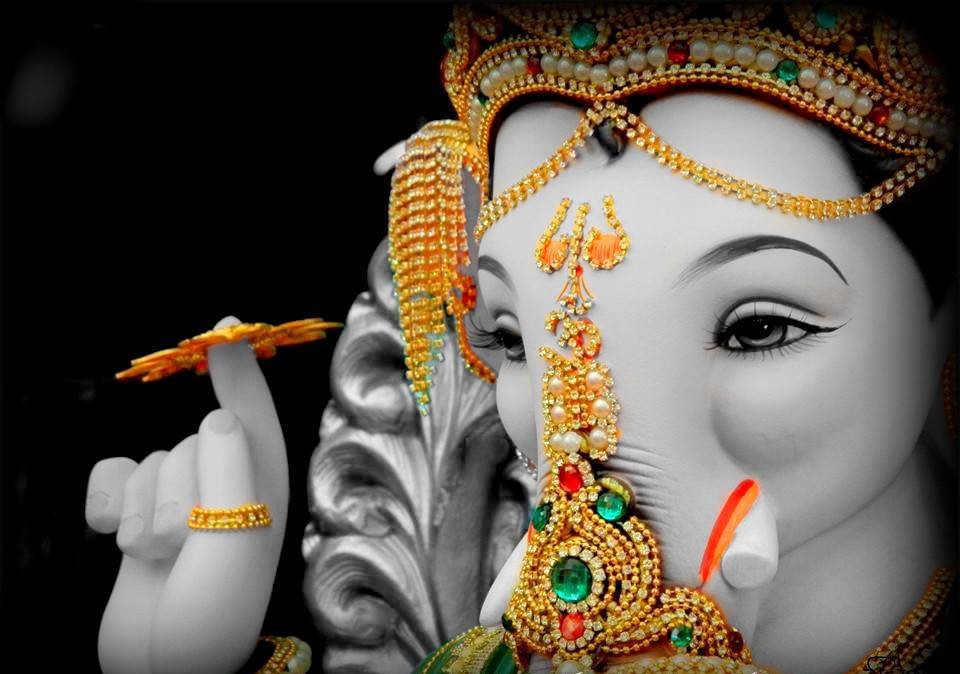 L'HISTOIRE DE GANESH CHATURTHI L'HISTOIRE DE GANESH CHATURTHI