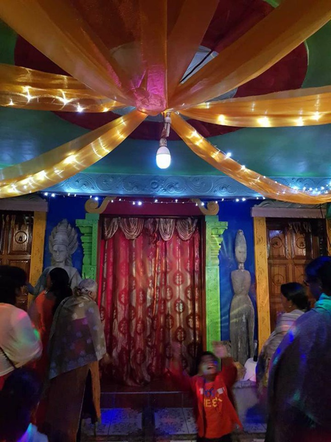 NAVARATRI : DURGA POOJA 1ER OUTCHAVAL AU TEMPLE ARUMIGOU SHRI VEERAKARLI DE ST-LEU