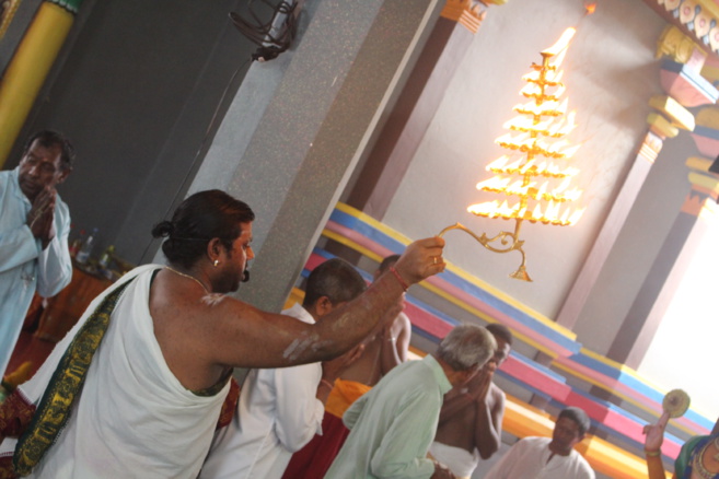 1ER FÊTE GÔVINDEN AU TEMPLE SIVA SOUPRAMANIEN DE ST-BENOÎT 