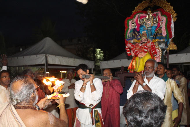 3ÈME FÊTE GÔVINDEN AU TEMPLE NARASSINGUA PEROUMAL À SAINT-PIERRE