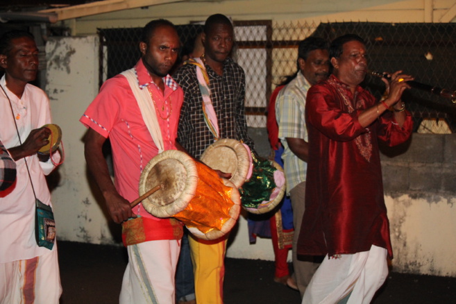 3ÈME FÊTE GÔVINDEN AU TEMPLE NARASSINGUA PEROUMAL À SAINT-PIERRE