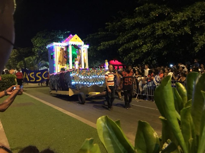 DÉFILÉ DU DIPAVALI 2017 À SAINT-PIERRE
