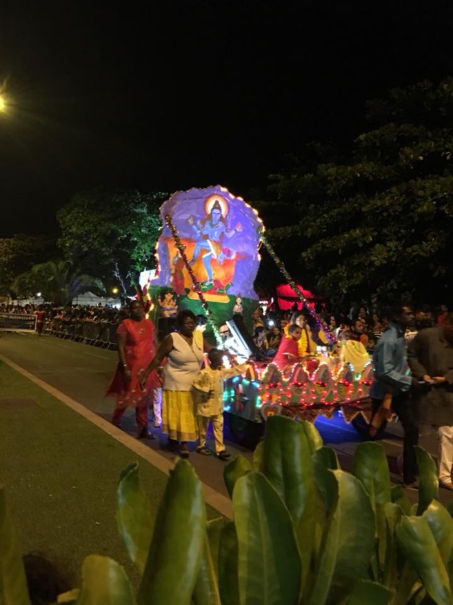 DÉFILÉ DU DIPAVALI 2017 À SAINT-PIERRE