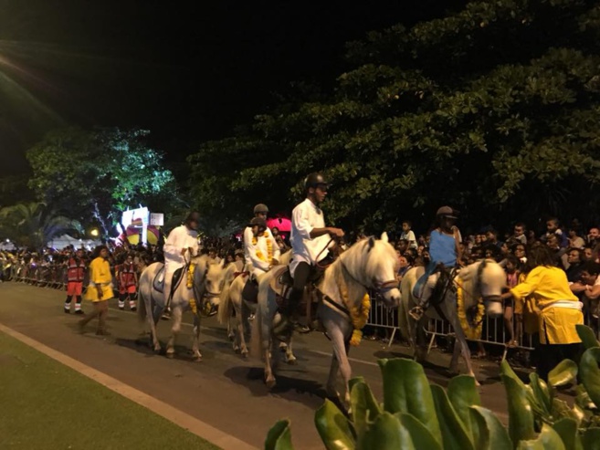 DÉFILÉ DU DIPAVALI 2017 À SAINT-PIERRE