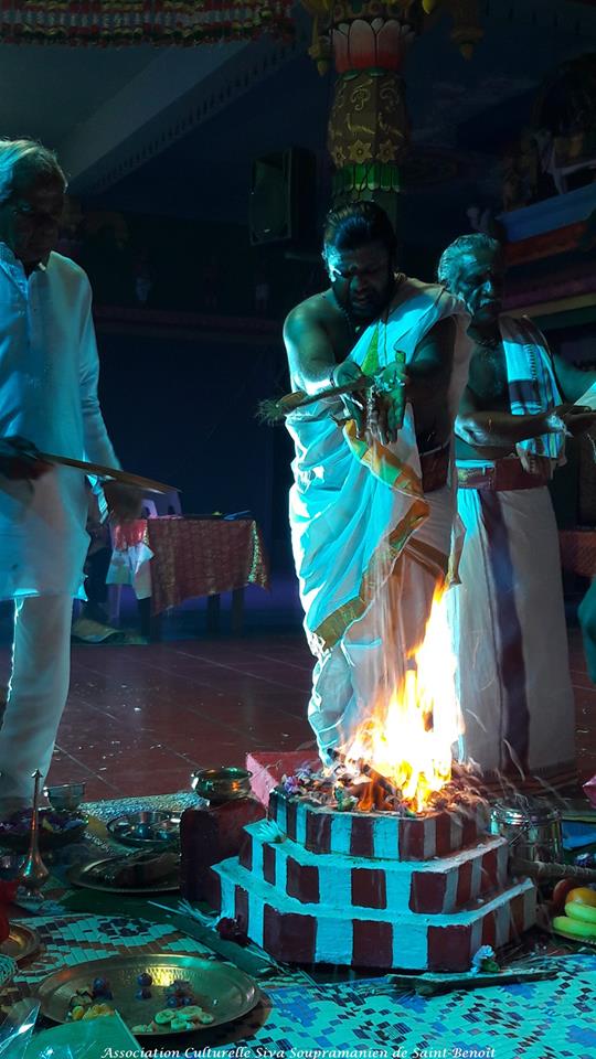 MURUGA TIRUKÂLYANAM AU TEMPLE SIVA SOUPRAMANIEN DE ST-BENOÎT 