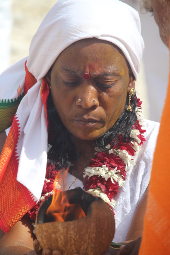 MARCHE SUR LE FEU 2018 AU TEMPLE MARLIAMEN DES CASERNES DE ST-PIERRE