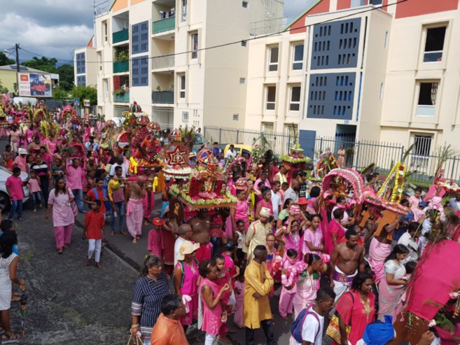 TAÏ POOSAM KÂVADI 2018 AU TEMPLE SIVA SOUPRAMANIEN DE ST-ANDRÉ