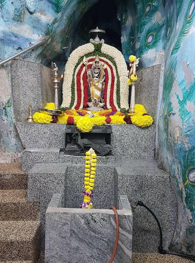 TAÏ POOSAM KÂVADI 2018 AU TEMPLE SRI SUBRAMANIAR BATU CAVES EN MALAISIE 