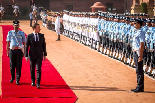 EMMANUEL MACRON VEUT ACCROÎTRE LA PLACE DE LA FRANCE EN INDE 