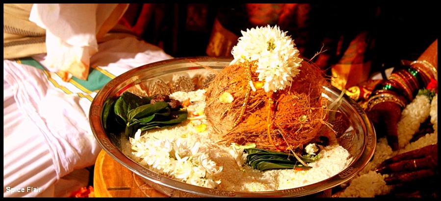 CÉLÉBRATION DE AADI PATHINETTAM PERUKKU (CHANGEMENT CORDON DE THAALI)