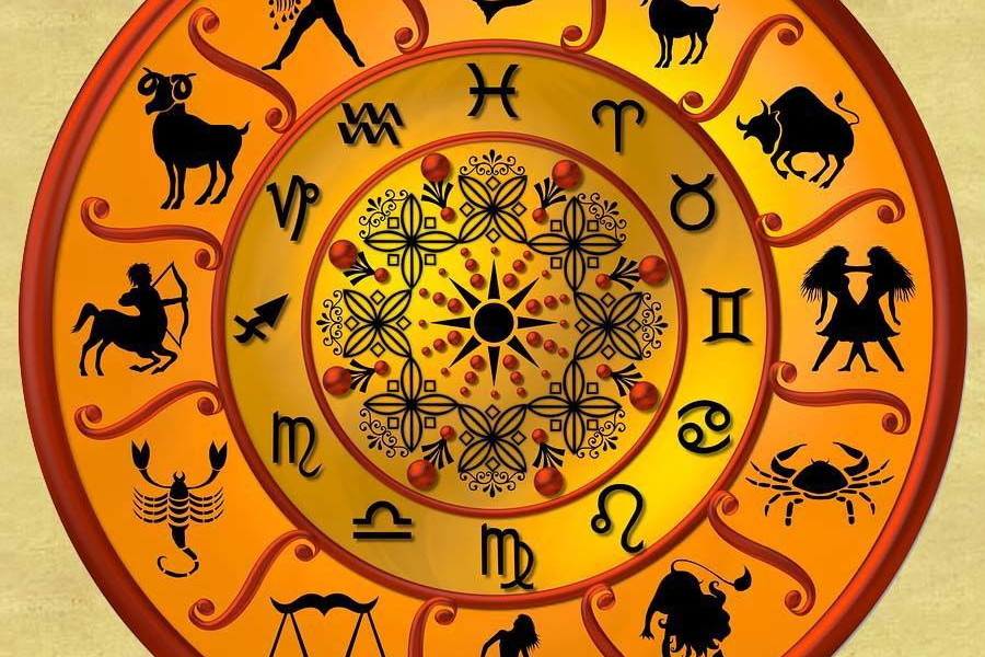 VOTRE HOROSCOPE POUR LE MOIS D'AOÛT 2018 VOTRE HOROSCOPE POUR LE MOIS D'AOÛT 2018