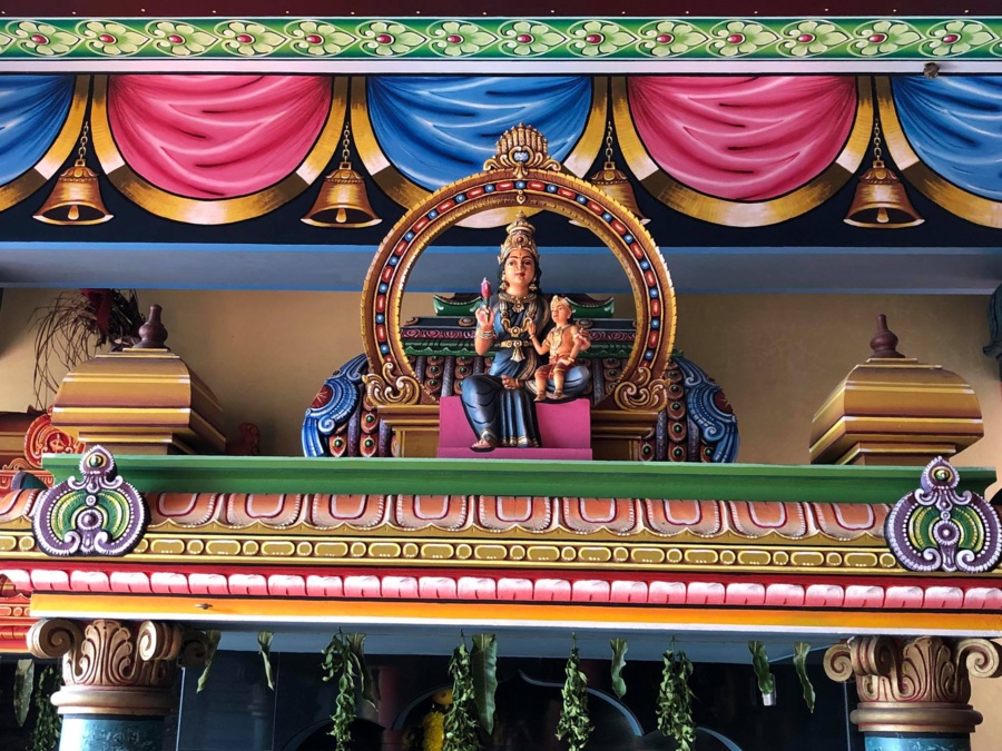 MARCHE SUR LE FEU 2018 AU TEMPLE VILLÈLE À SAINT-PAUL