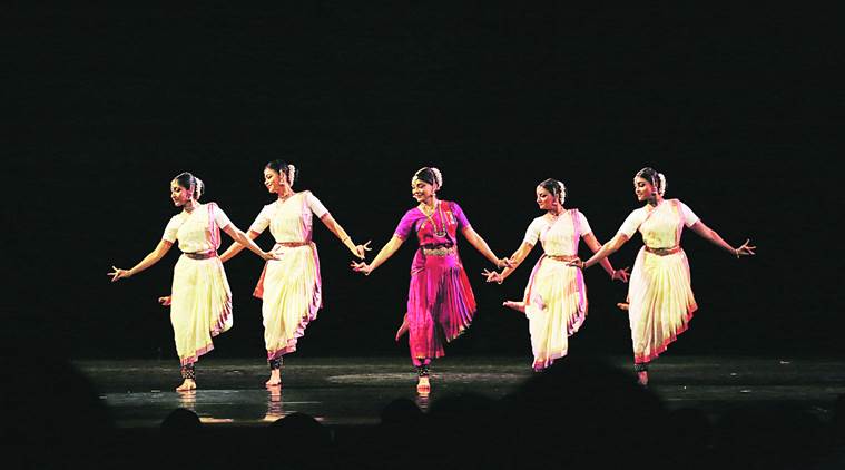 AVANTAGES DE BHARATANATYAM