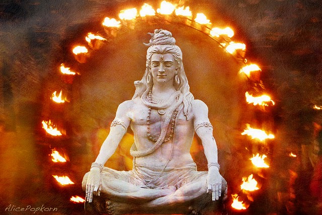 SEIGNEUR SHIVA DANS LE RAMAYANA : UN REFLET DU KARMA SEIGNEUR SHIVA DANS LE RAMAYANA : UN REFLET DU KARMA
