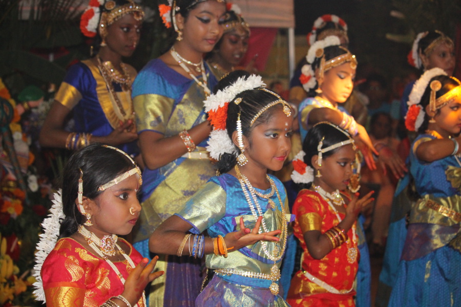 MARIAGE BONDIEU 2018 AU TEMPLE PANDIALE PRIMAT DE SAINT-DENIS MARIAGE BONDIEU 2018 AU TEMPLE PANDIALE PRIMAT DE SAINT-DENIS