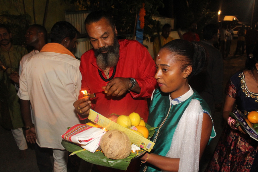 MARIAGE BONDIEU 2018 AU TEMPLE PANDIALE PRIMAT DE SAINT-DENIS 