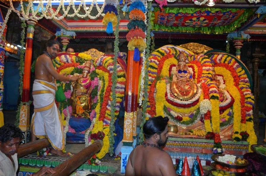 PANGUNI UTHIRAM : RENFORCER LES ACCORDS MATRIMONIAUX ET ATTEINDRE LA PROSPÉRITÉ EXTRÊME PANGUNI UTHIRAM : RENFORCER LES ACCORDS MATRIMONIAUX ET ATTEINDRE LA PROSPÉRITÉ EXTRÊME