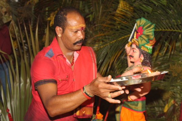 MARCHE SUR LE FEU 2019 À LA CHAPELLE KARLY PRIMAT DE SAINT-DENIS MARCHE SUR LE FEU 2019 À LA CHAPELLE KARLY PRIMAT DE SAINT-DENIS