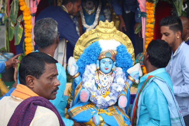FÊTE GÔVINDEN AU TEMPLE PANDIALE PRIMAT DE SAINT-DENIS 