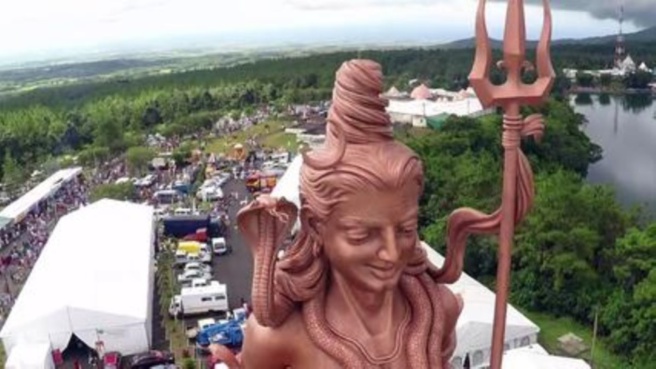 MAURICE : UN SHIVALINGA DE 4,8 MÈTRES SERA CONSTRUIT À GRAND-BASSIN MAURICE : UN SHIVALINGA DE 4,8 MÈTRES SERA CONSTRUIT À GRAND-BASSIN