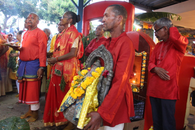 MARCHE SUR LE FEU AU TEMPLE VAÏTY 2020 MARCHE SUR LE FEU AU TEMPLE VAÏTY 2020