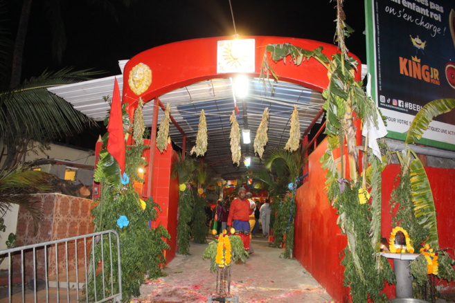 MARCHE SUR LE FEU AU TEMPLE VAÏTY 2020 MARCHE SUR LE FEU AU TEMPLE VAÏTY 2020