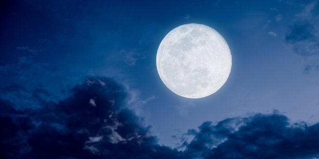 ZOOM SUR AMAVASYA : HOMMAGES AUX ANCÊTRES ZOOM SUR AMAVASYA : HOMMAGES AUX ANCÊTRES