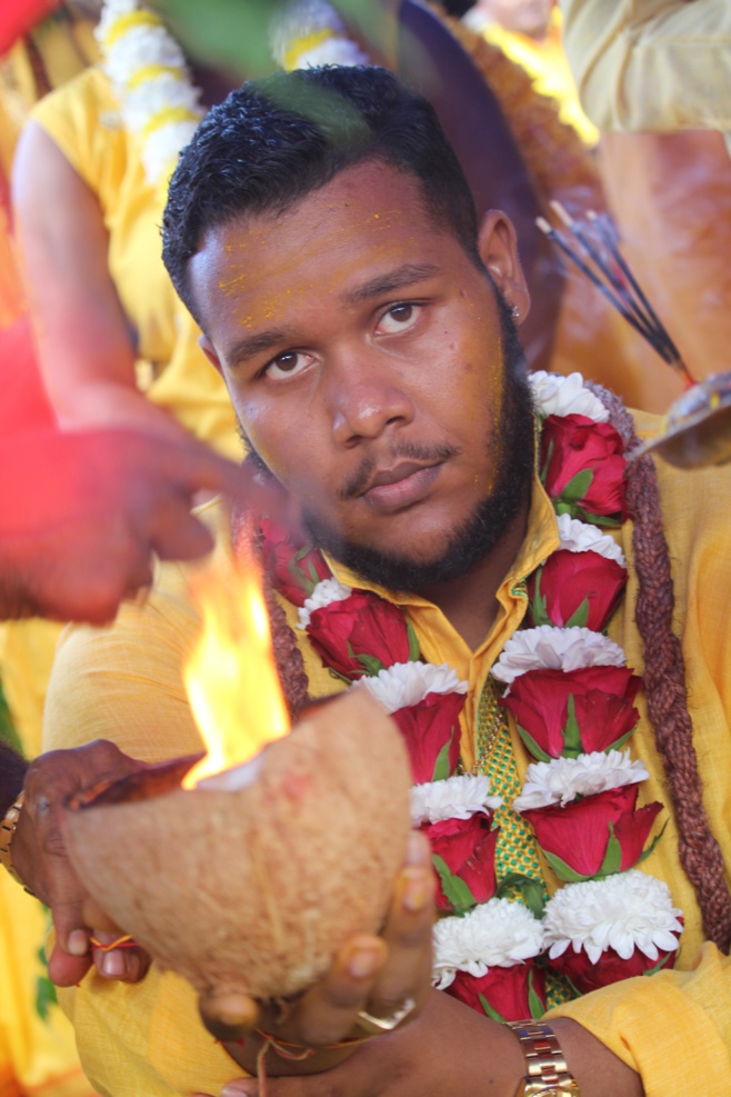 MARCHE SUR LE FEU 2021 AU TEMPLE PANDIALÉ PRIMAT