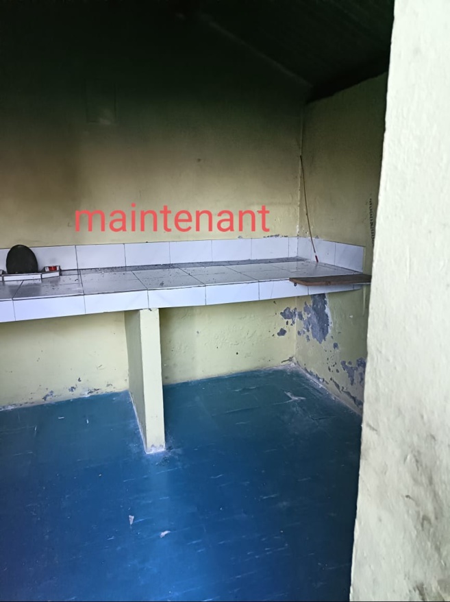 LA CHAPELLE FAMILIALE TIONOHOUÉ DE ST-LEU TOTALEMENT DÉROBÉE LA CHAPELLE FAMILIALE TIONOHOUÉ DE ST-LEU TOTALEMENT DÉROBÉE