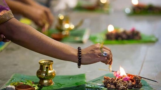 MAHALAYA AMAVASYA : UNE JOURNÉE DE BÉNÉDICTION MAHALAYA AMAVASYA : UNE JOURNÉE DE BÉNÉDICTION